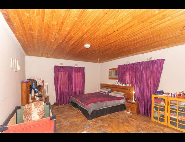 FARM FOR SALE IN WHITE RIVER AH